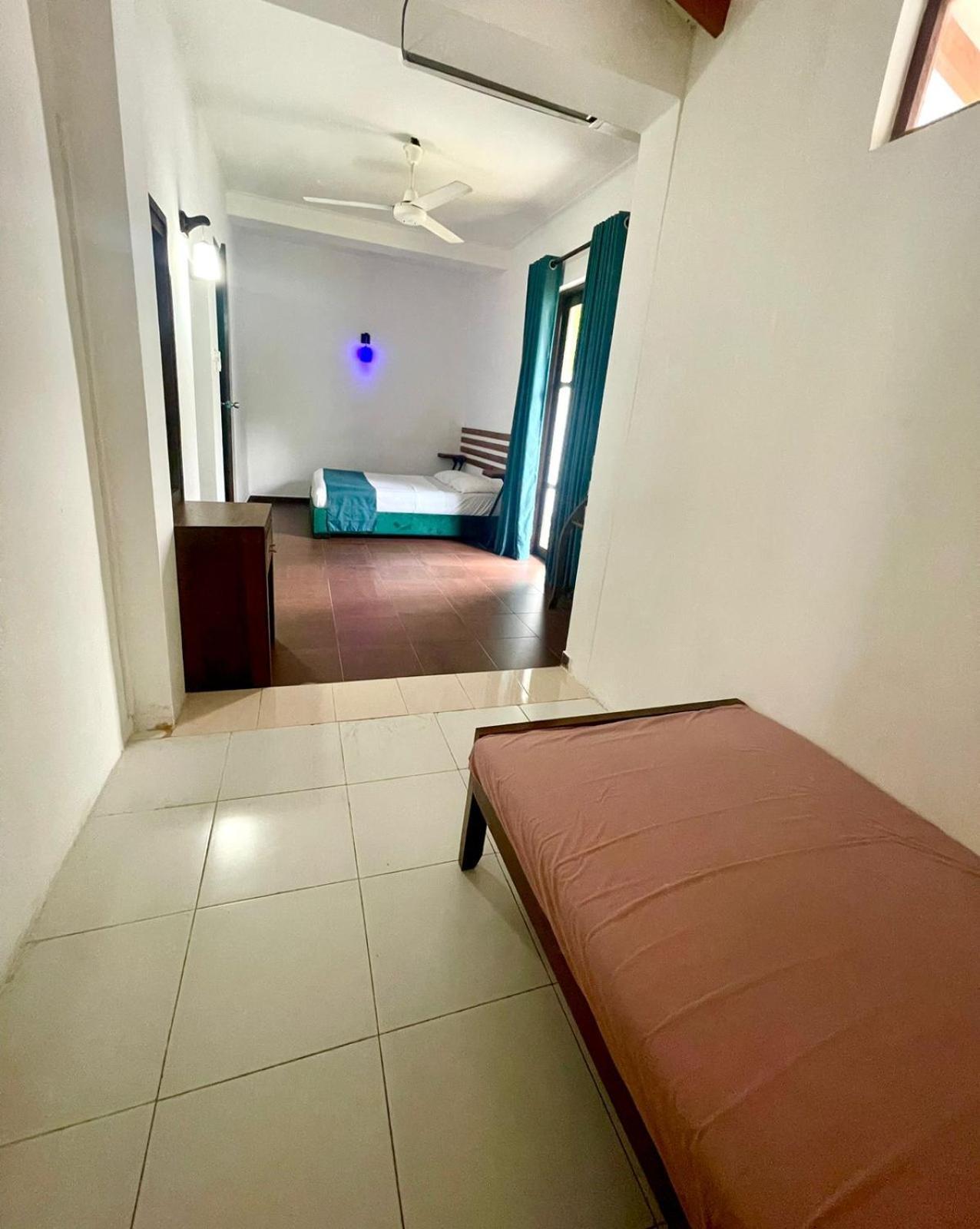 Hotel One Sixty マウントラビニア エクステリア 写真