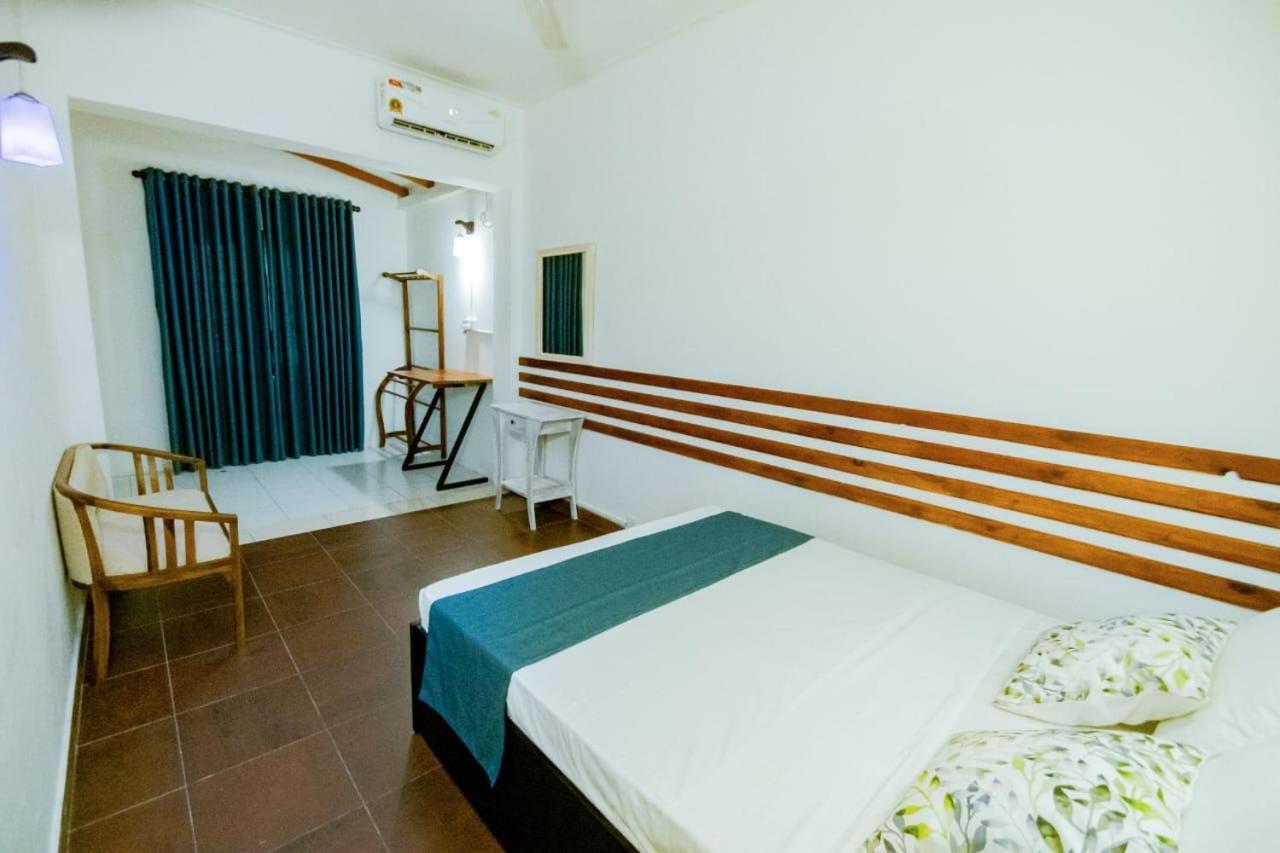 Hotel One Sixty マウントラビニア エクステリア 写真