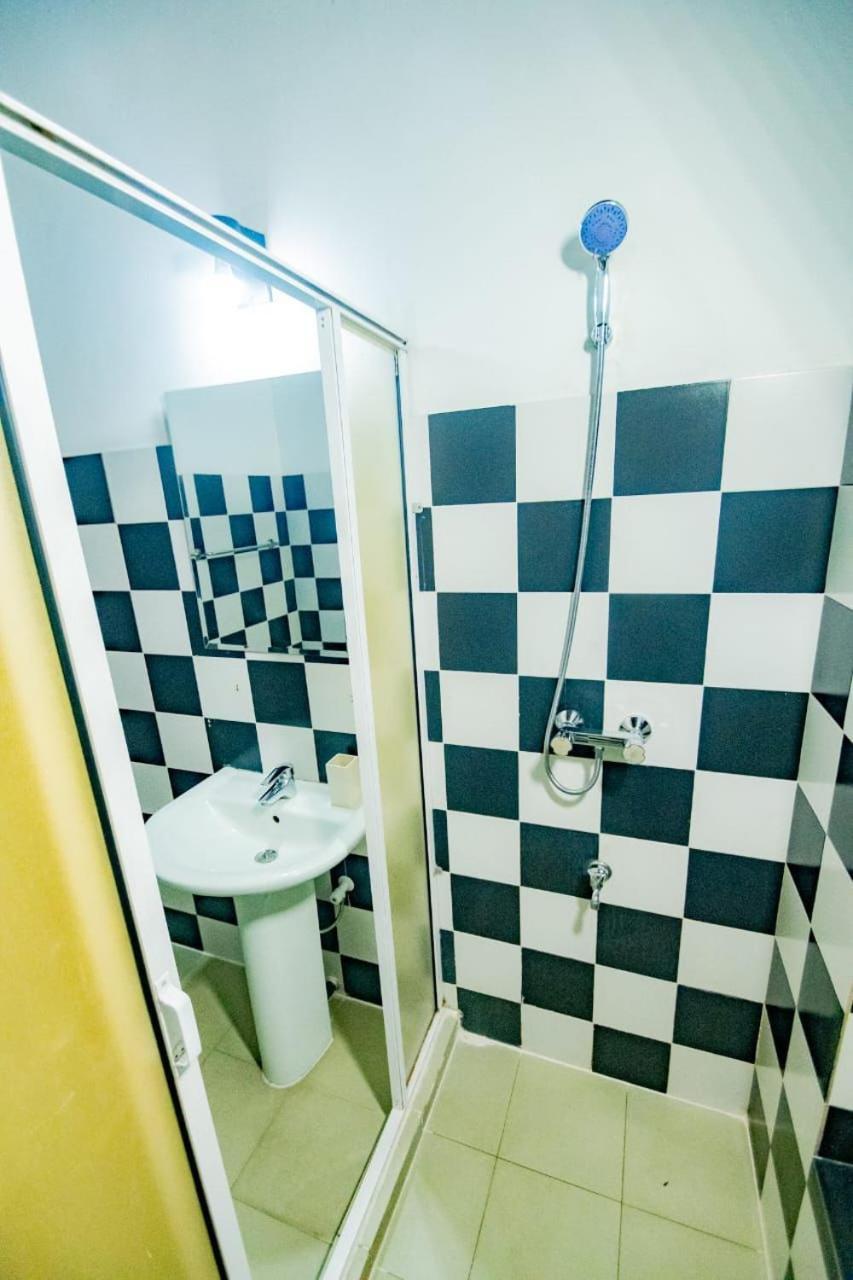 Hotel One Sixty マウントラビニア エクステリア 写真